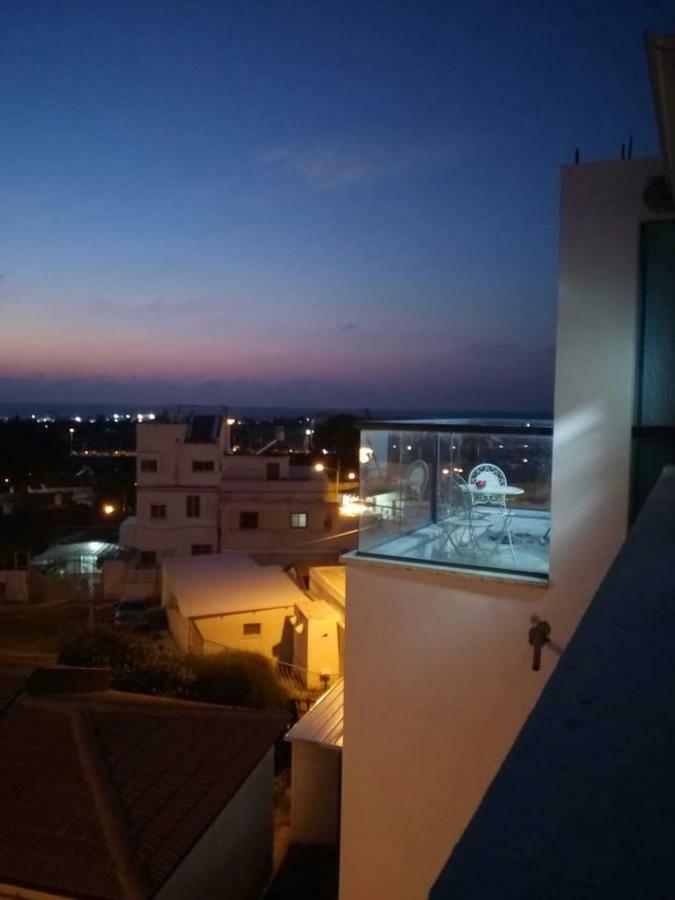 Nice Suite Nahariyya Nahariya Ngoại thất bức ảnh
